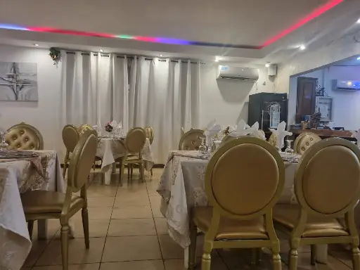 [2384722] Réservation de table